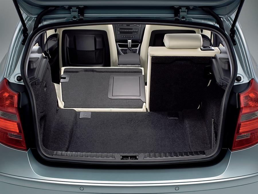  BMW 120i 3-Door 2007 года  (фото 11 из 70)